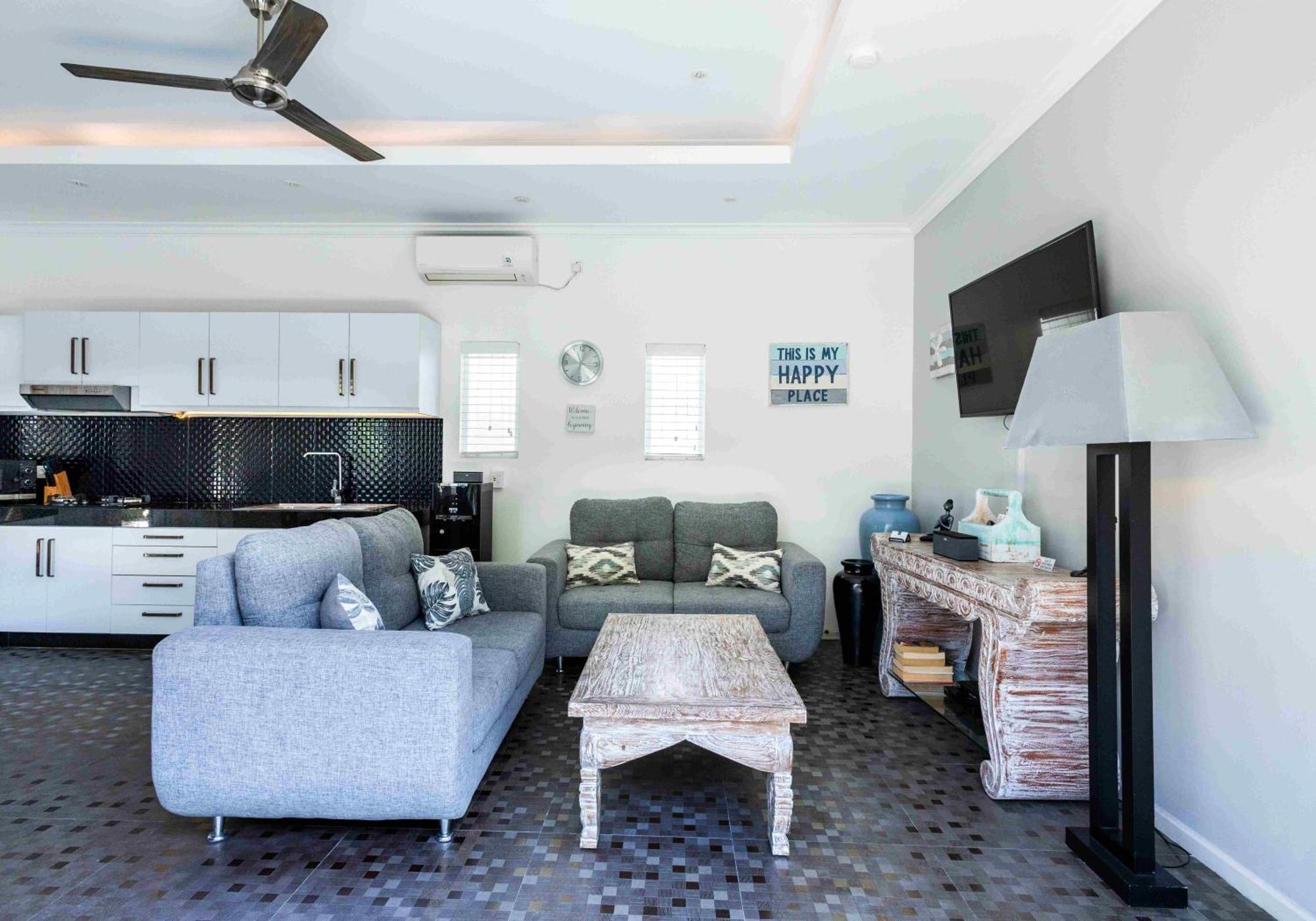 Charming, Villa Sofie - Central Sanur With Refreshing Pool Ngoại thất bức ảnh