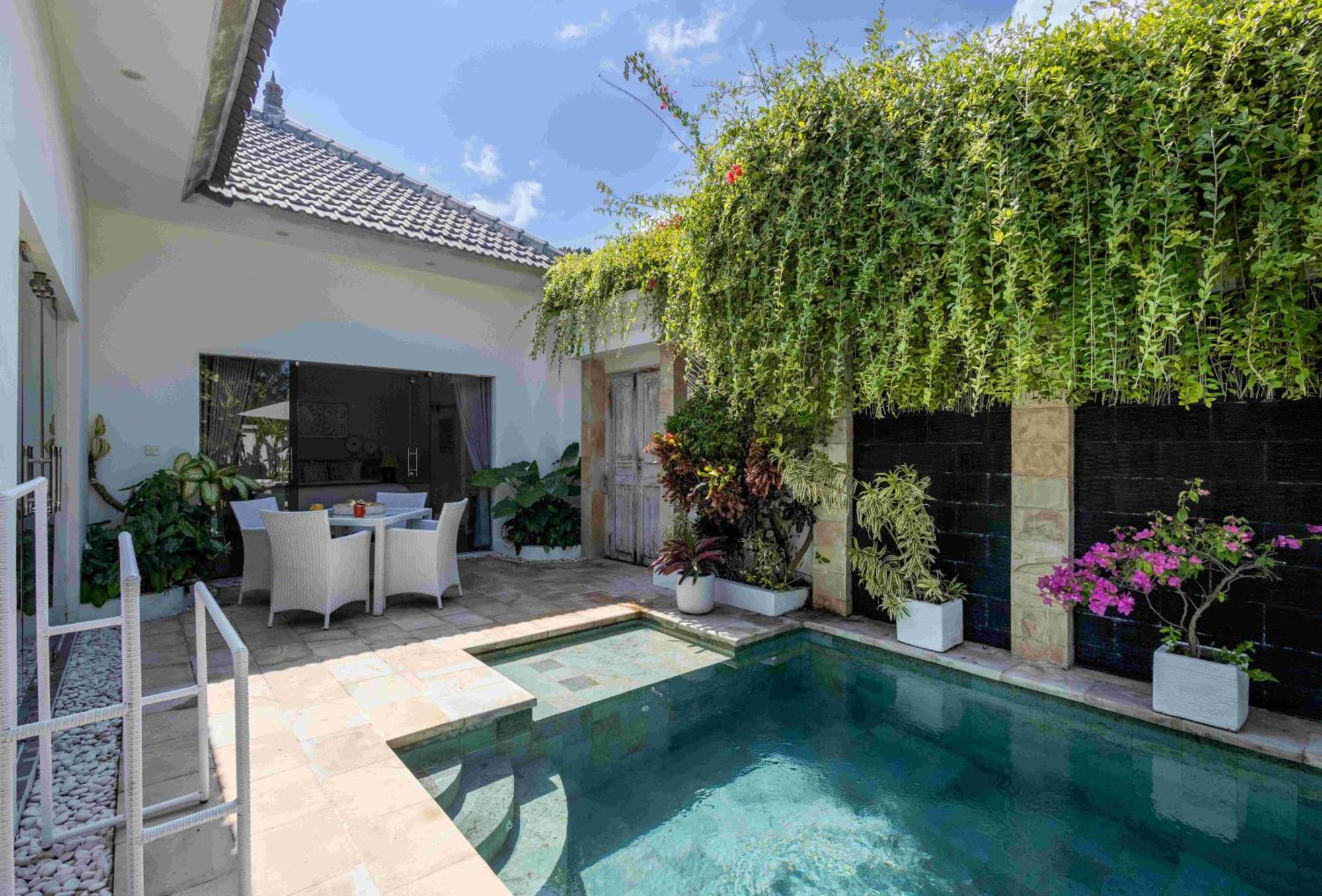 Charming, Villa Sofie - Central Sanur With Refreshing Pool Ngoại thất bức ảnh